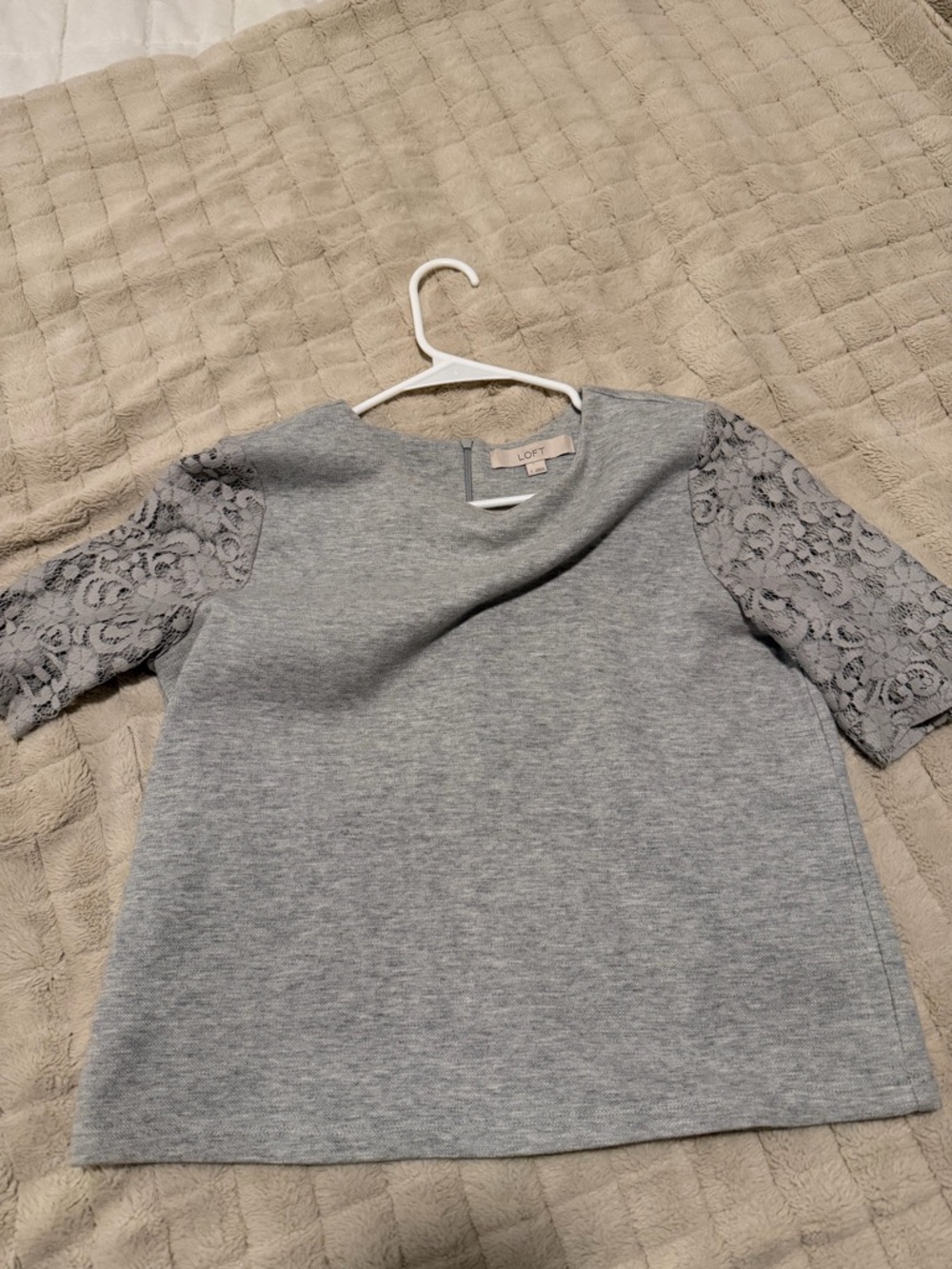 LOFT Light Gray Knit Crewneck Top